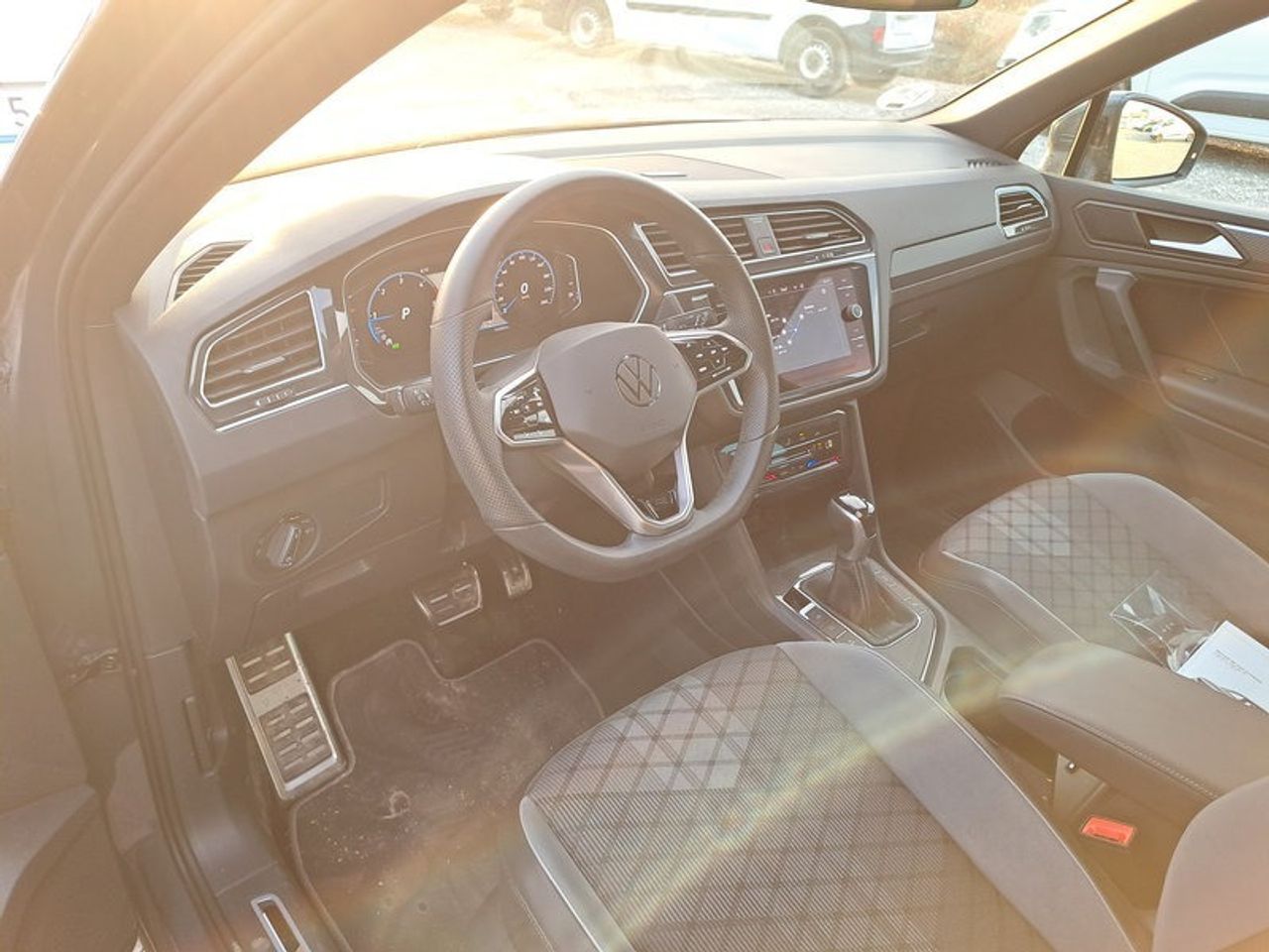 Volkswagen Tiguan R-line 2.0 Tdi 110kw (150cv) Dsg - Foto 2