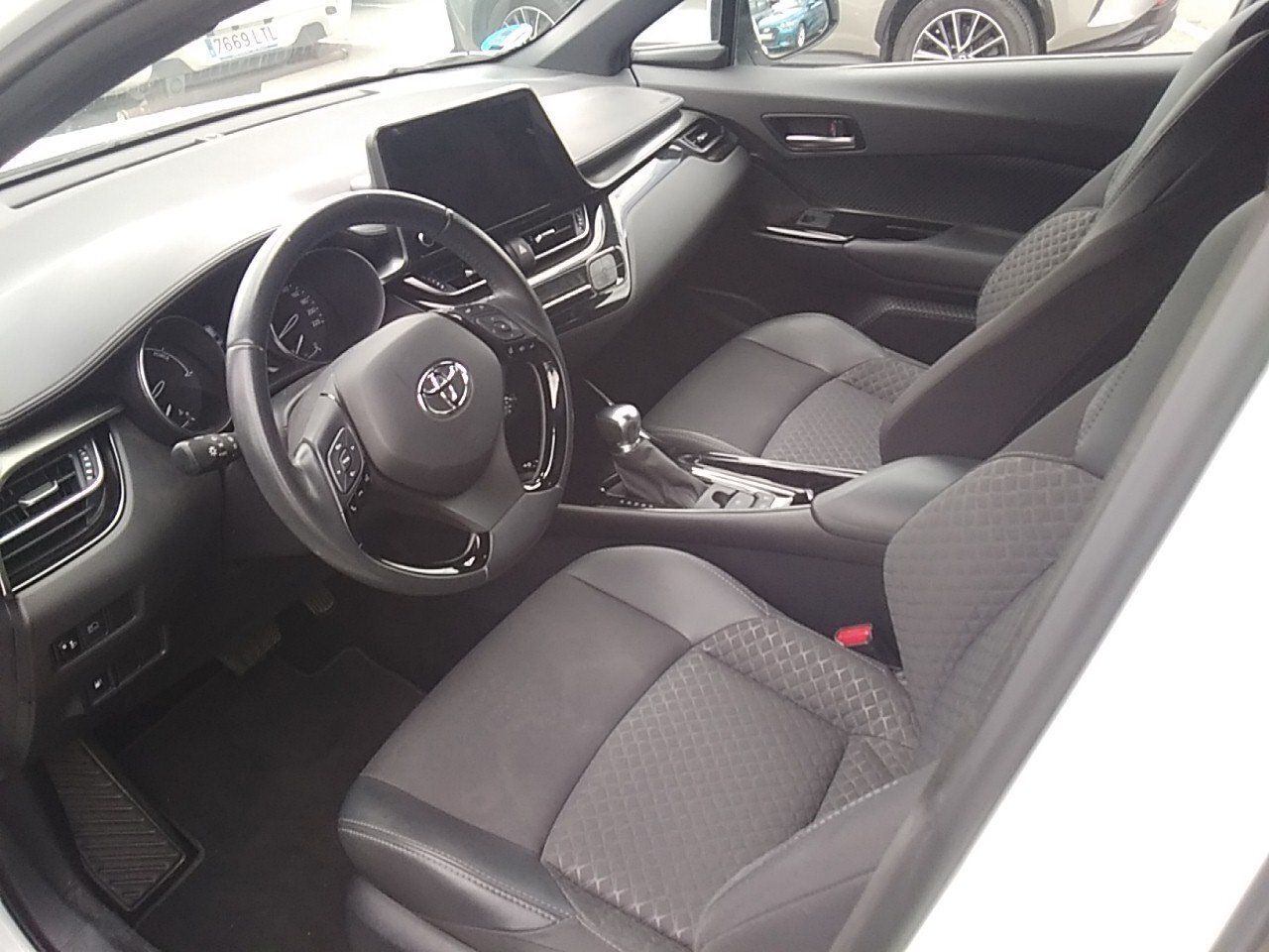 Toyota C-hr 1.8 125h Advance - Foto 2
