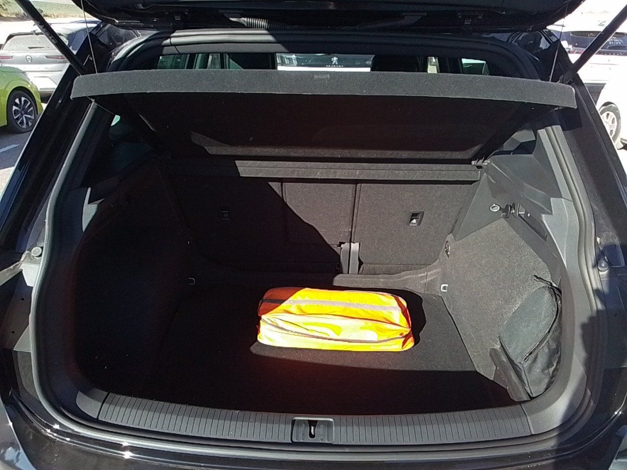 Volkswagen Tiguan R-line 2.0 Tdi 110kw (150cv) Dsg - Foto 2