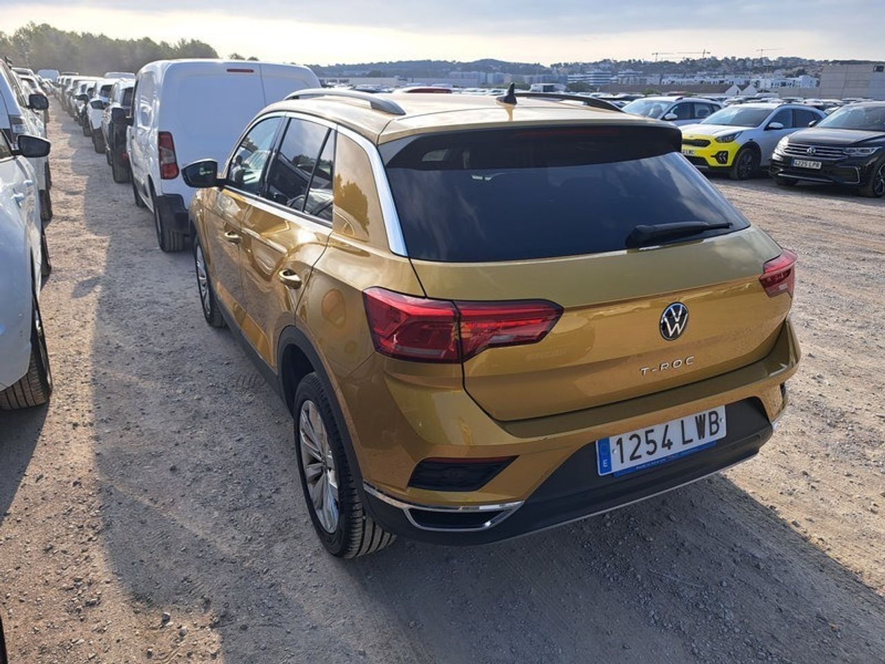 Volkswagen T-roc Advance 2.0 Tdi 110kw (150cv) Dsg - Foto 2