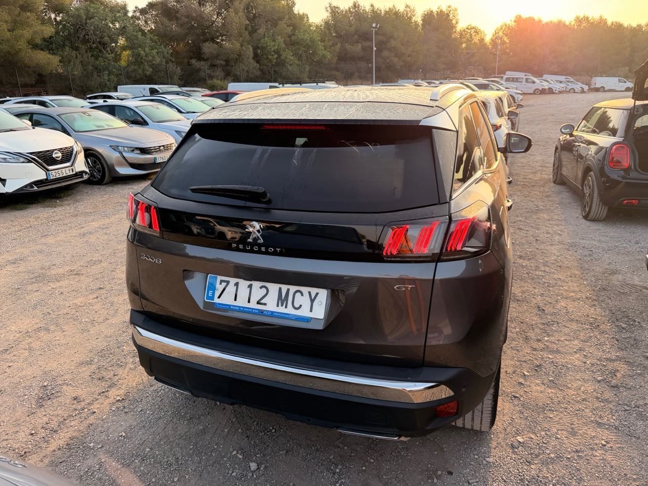 Peugeot 3008 1.5 Bluehdi 96kw S&s Gt Eat8 - Foto 2