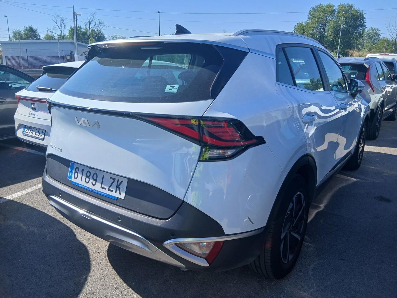 Kia Sportage 1.6 Crdi Mhev 100kw (136cv) Business 4x4 - Foto 2