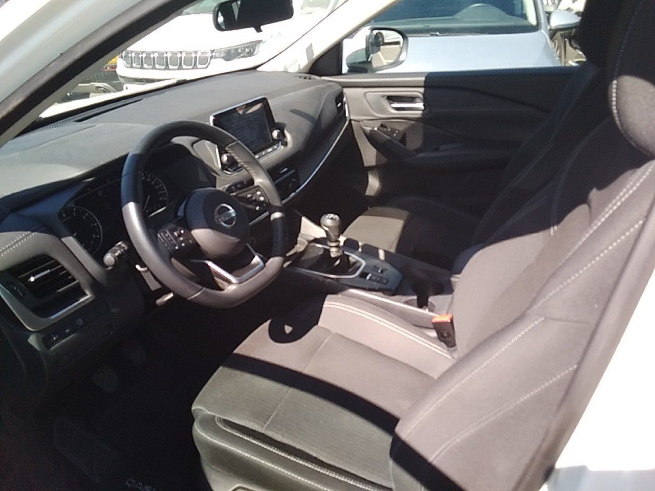 Nissan Qashqai Dig-t 103kw (140cv) Mhev 4x2 Acenta - Foto 2