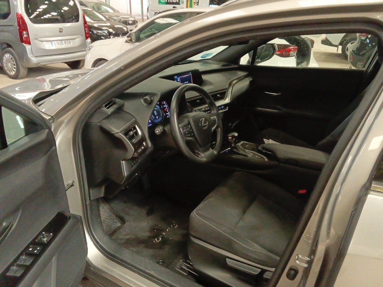 Lexus Ux 2.0 250h Business - Foto 2