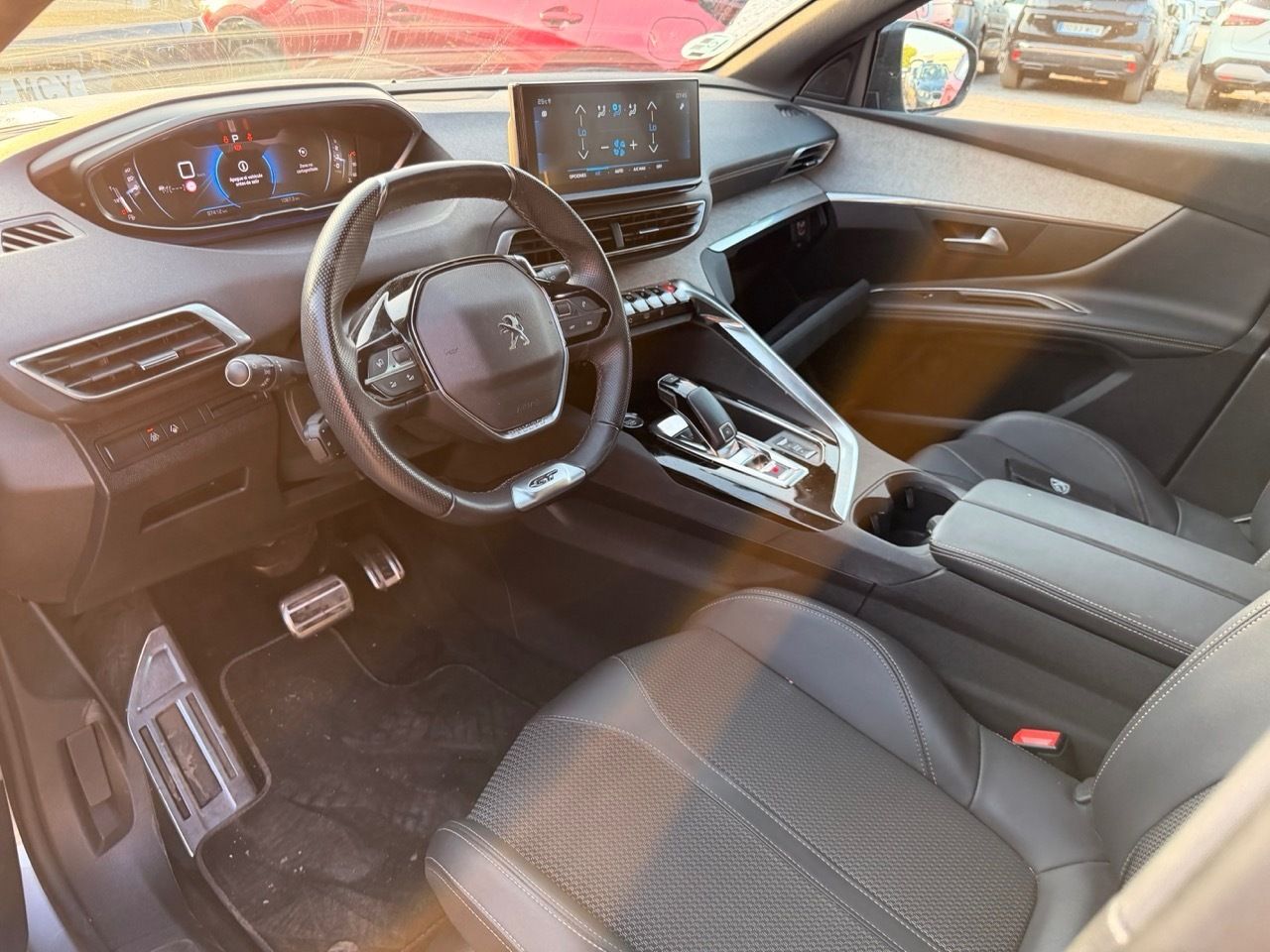 Peugeot 3008 1.5 Bluehdi 96kw S&s Gt Eat8 - Foto 2