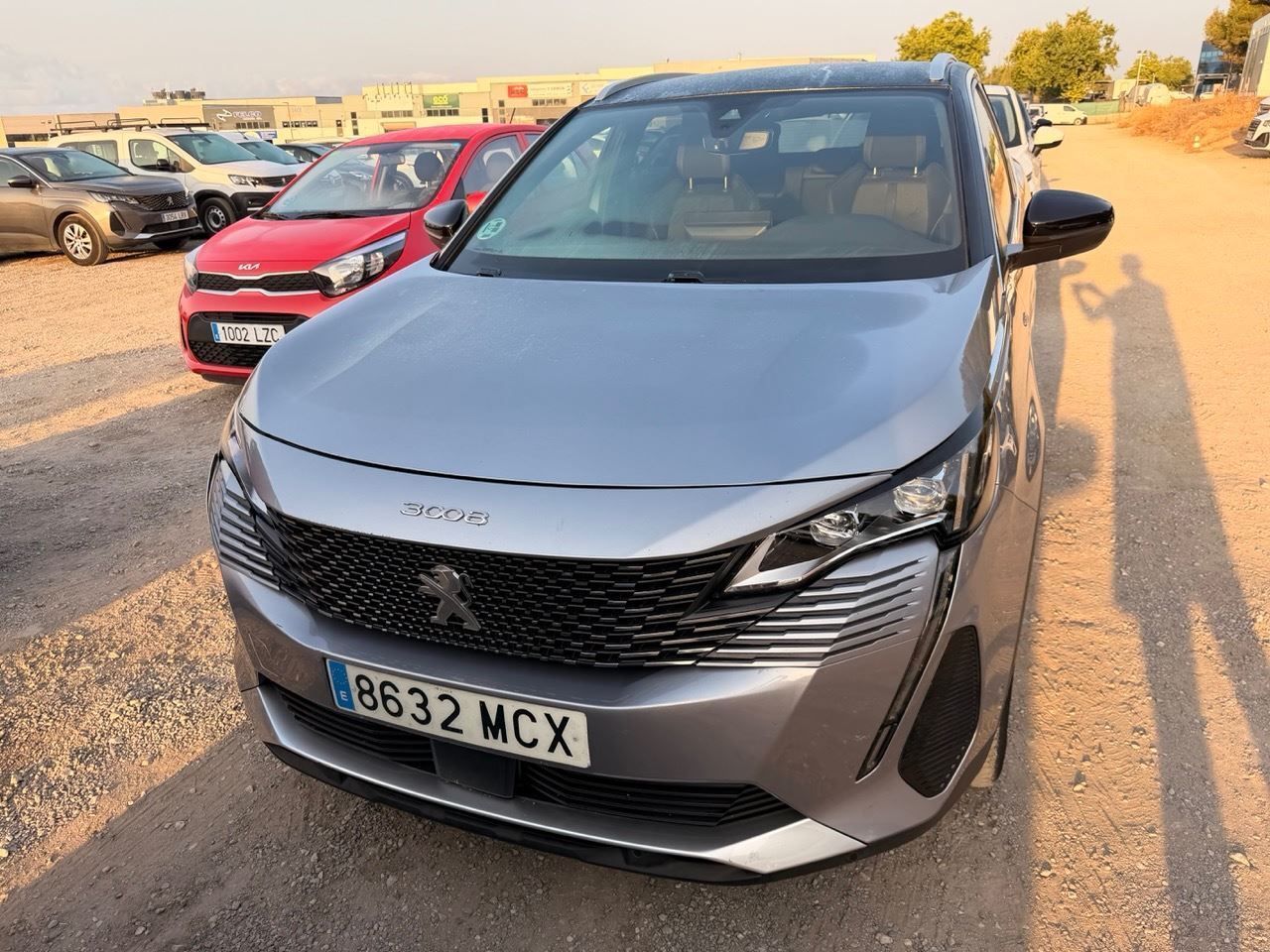 Peugeot 3008 1.5 Bluehdi 96kw S&s Gt Eat8 - Foto 2