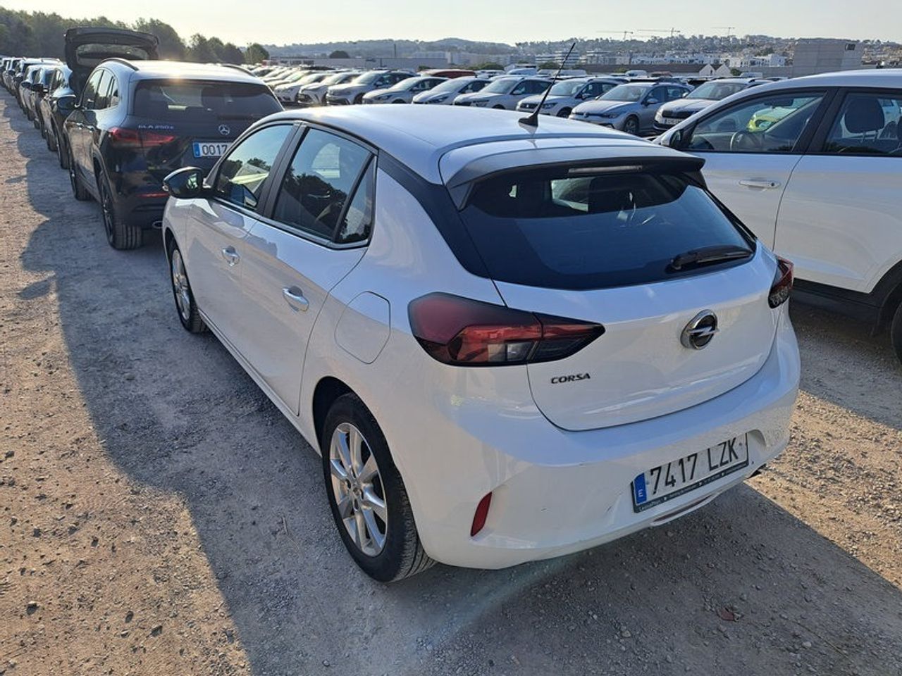Opel Corsa 1.2t Xhl 74kw (100cv) Edition - Foto 2