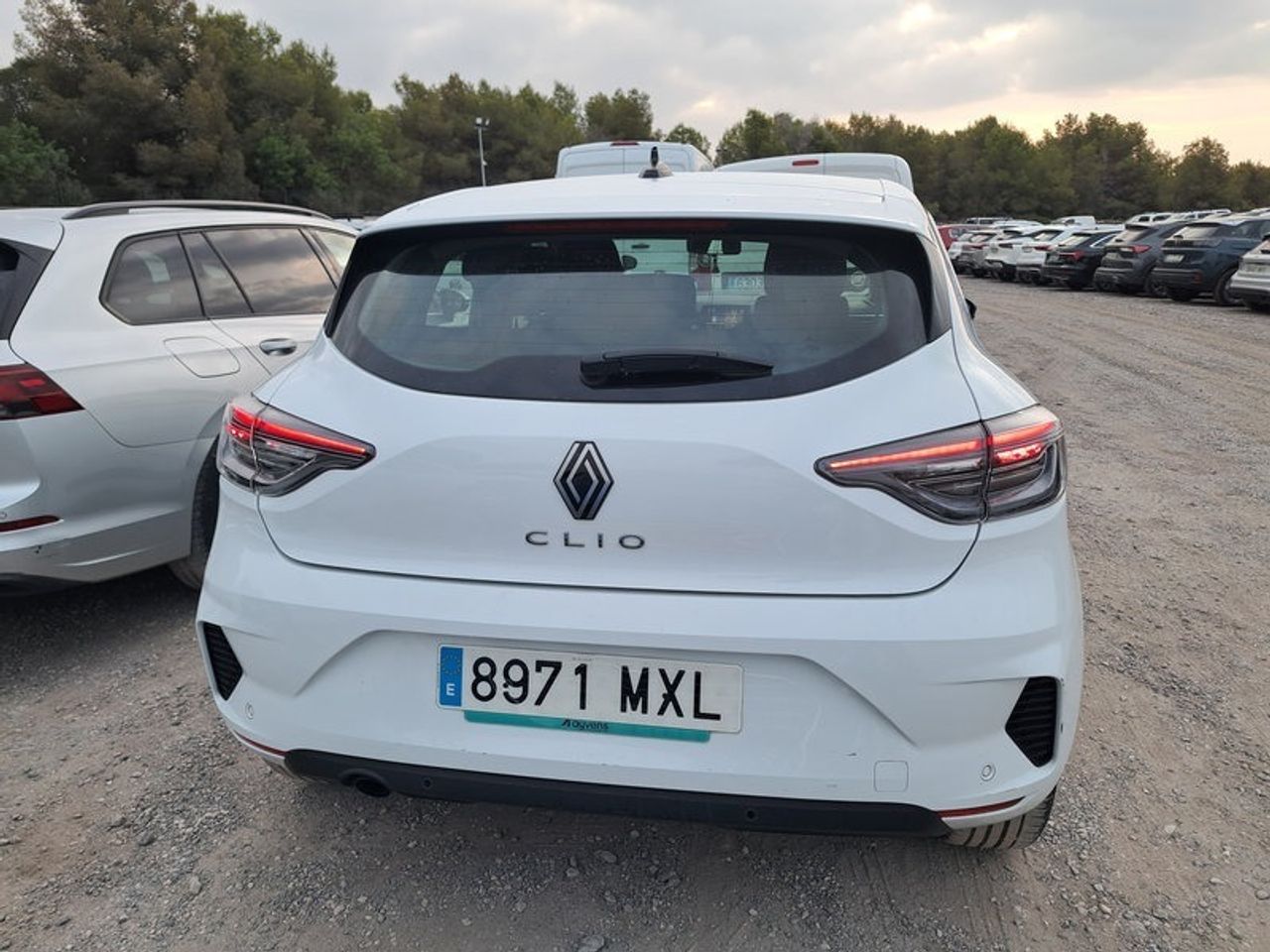 Renault Clio Evolution Dci 100 (74kw) - Foto 2