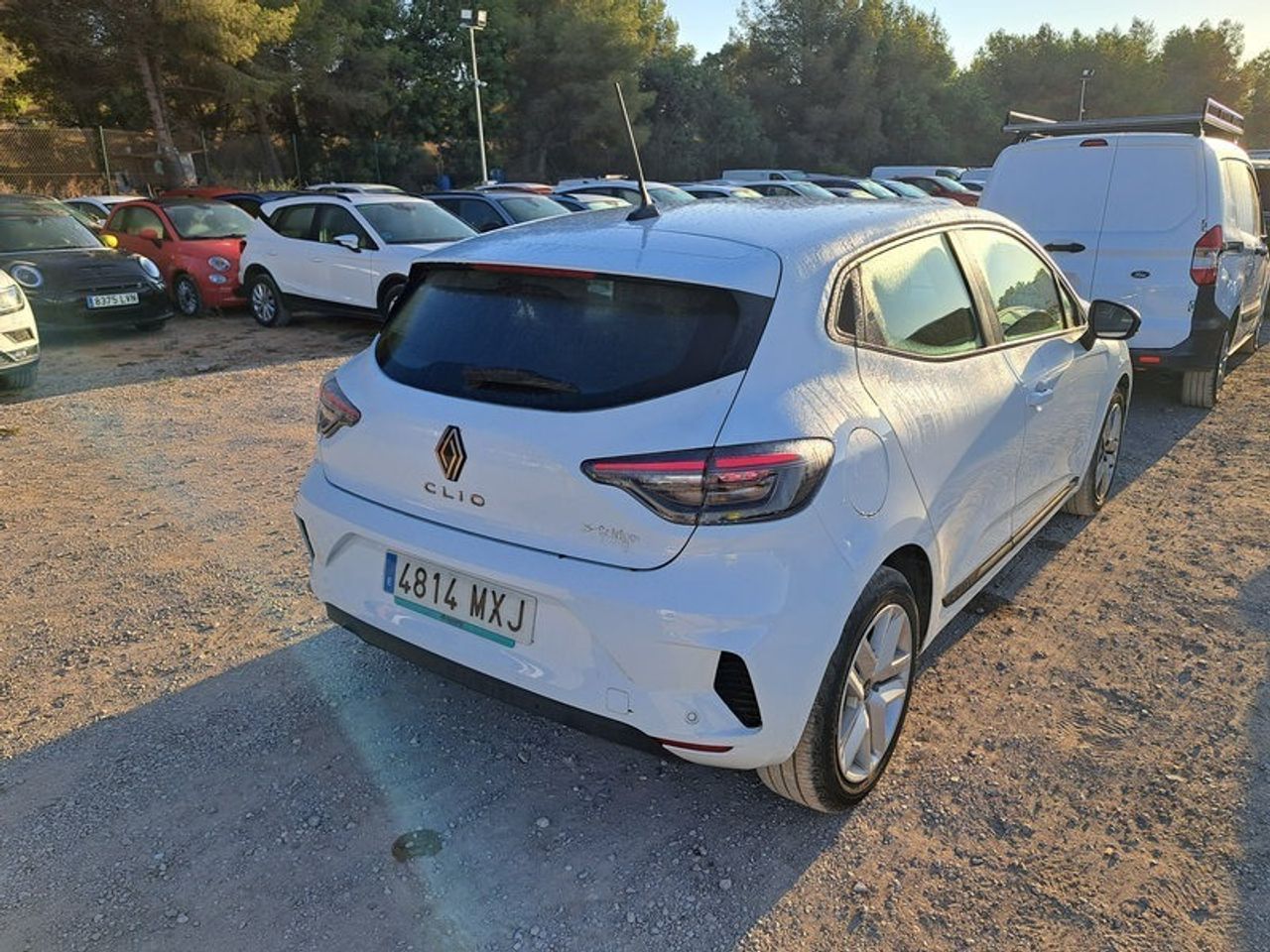 Renault Clio Evolution Dci 100 (74kw) - Foto 2