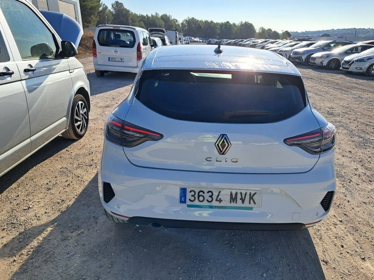 Renault Clio Evolution Dci 100 (74kw) - Foto 2