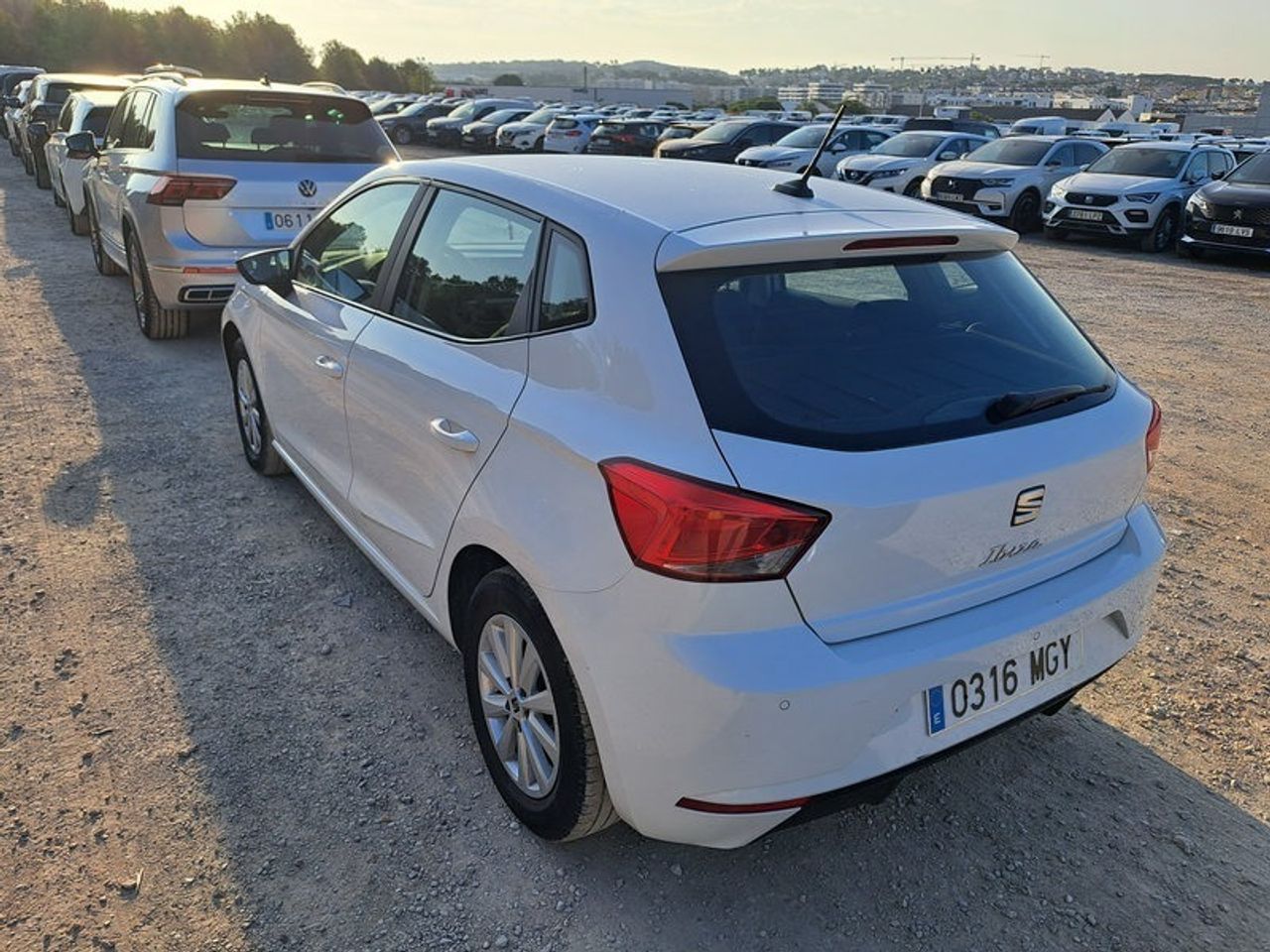 Seat Ibiza 1.0 Mpi 59kw (80cv) Reference Xl - Foto 2