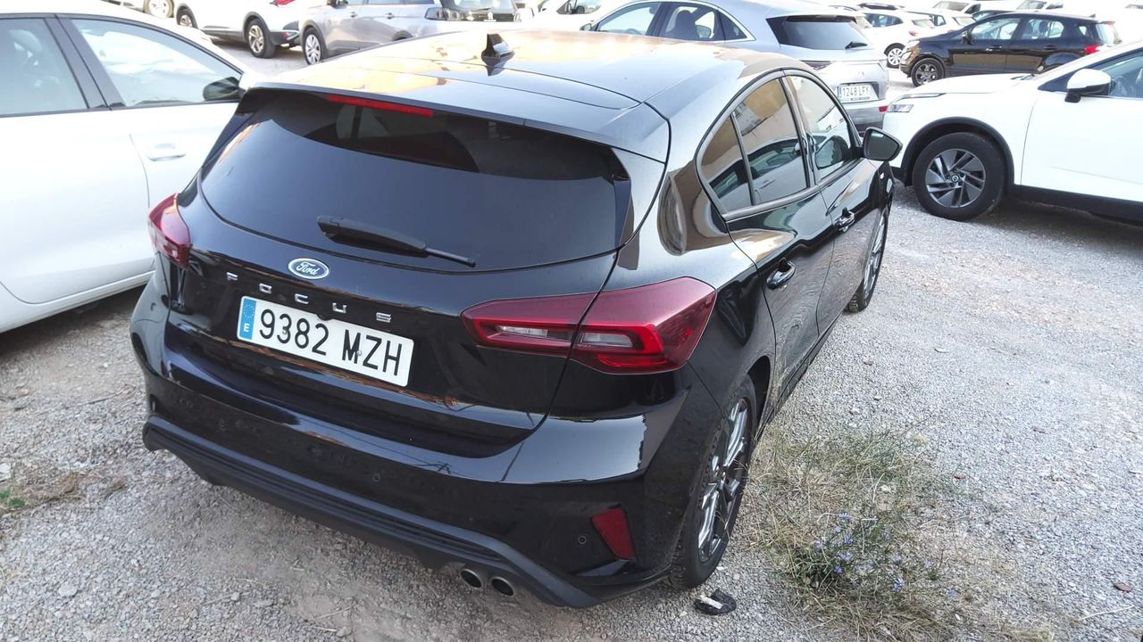 Ford Focus St-line 1.5 Ecoblue 85kw (115cv) Auto - Foto 2