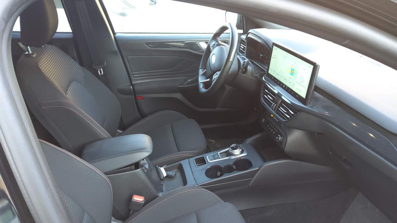 Ford Focus St-line 1.5 Ecoblue 85kw (115cv) Auto - Foto 2