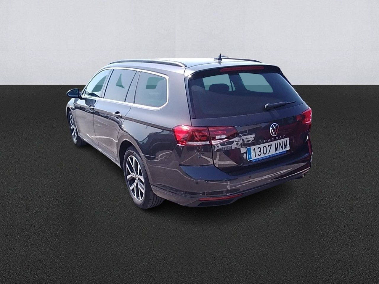 Volkswagen Passat Variant Executive 2.0 Tdi 110kw (150cv) - Foto 2