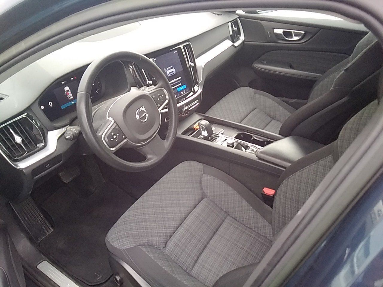 Volvo V60 2.0 B4 (d) Core Auto - Foto 2
