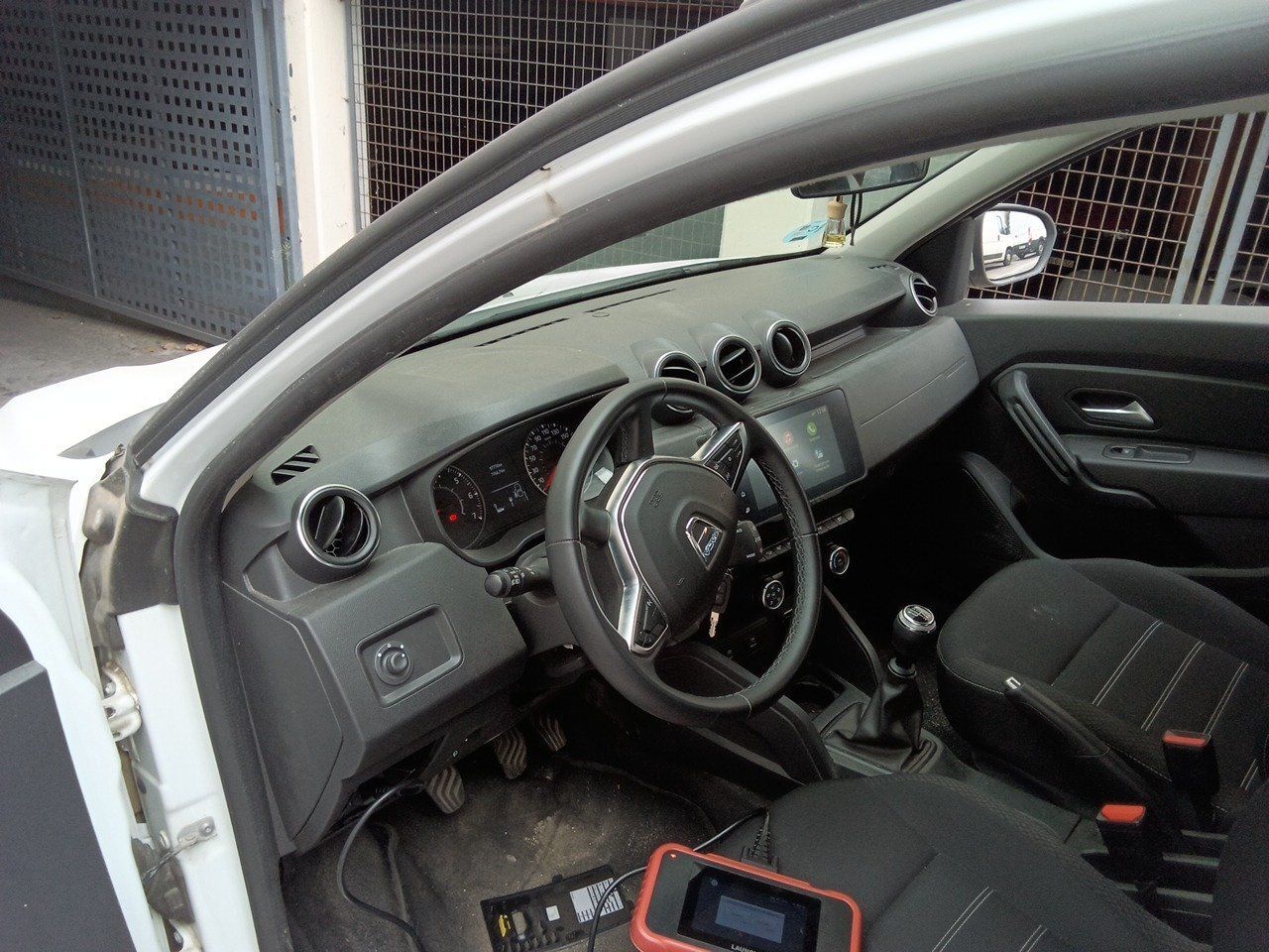 Dacia Duster Comfort Blue Dci 85kw (115cv) 4x4 - Foto 2