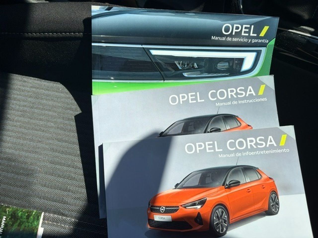 Opel Corsa 1.2t Xhl 74kw (100cv) Edition - Foto 2