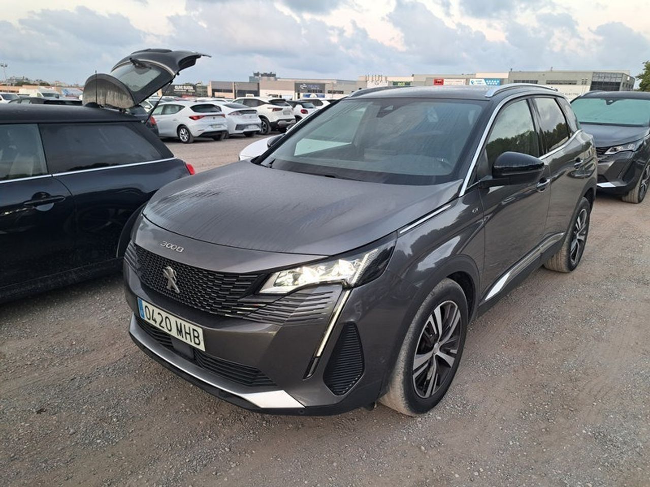 Peugeot 3008 1.5 Bluehdi 96kw S&s Gt Eat8 - Foto 2