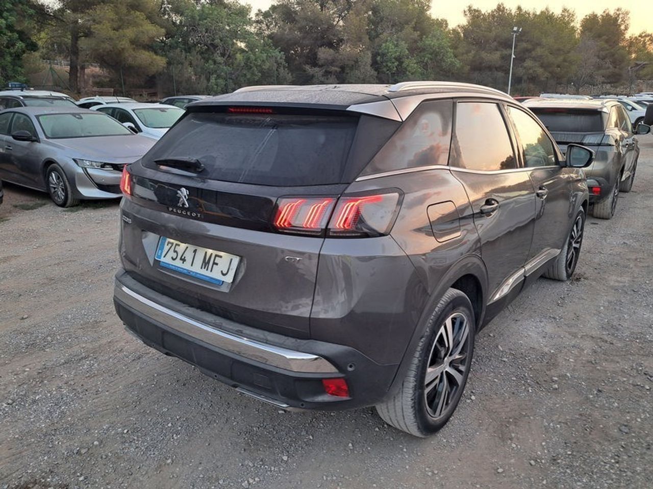 Peugeot 3008 1.5 Bluehdi 96kw S&s Gt Eat8 - Foto 2