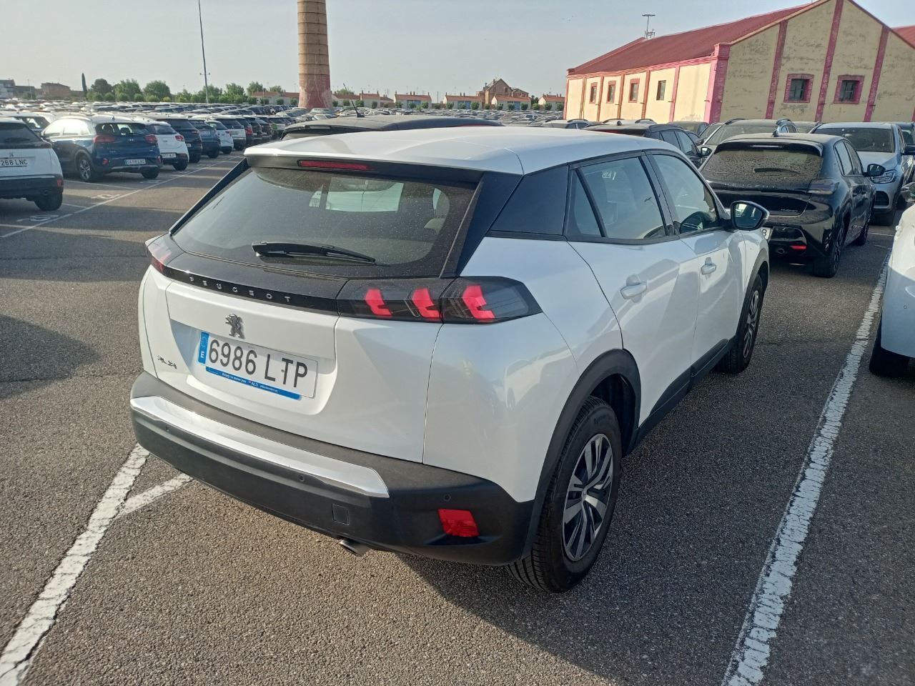 Peugeot 2008 Active Bluehdi 81kw (110cv) - Foto 2