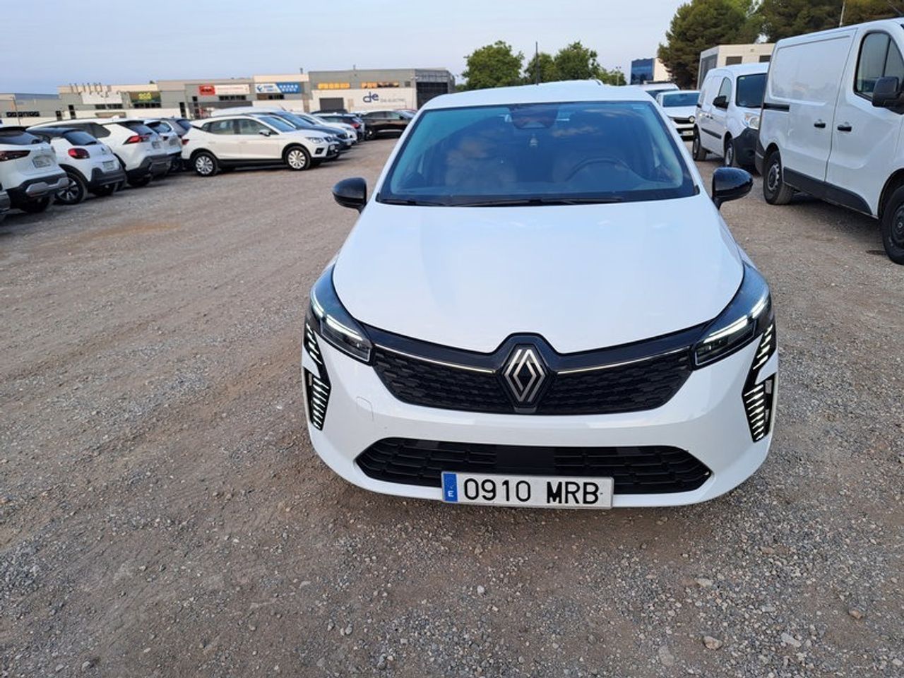 Renault Clio Evolution Dci 100 (74kw) - Foto 2