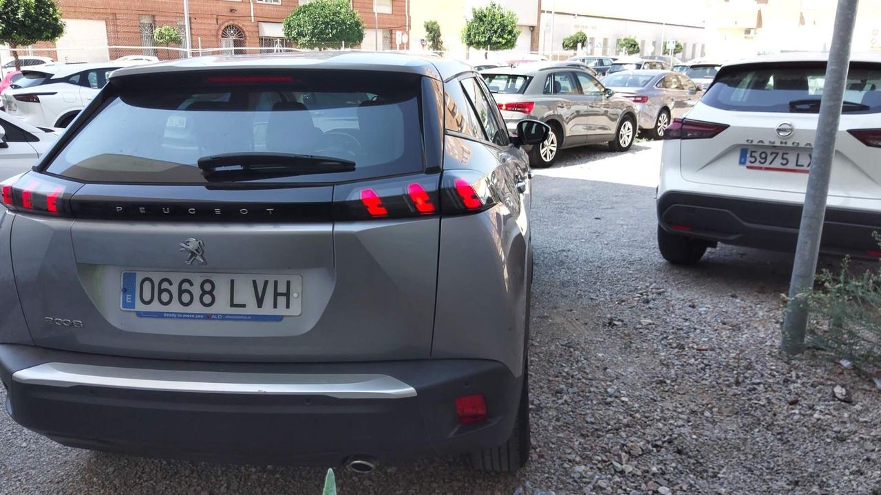 Peugeot 2008 Active Pack Bluehdi 81kw (110cv) - Foto 2