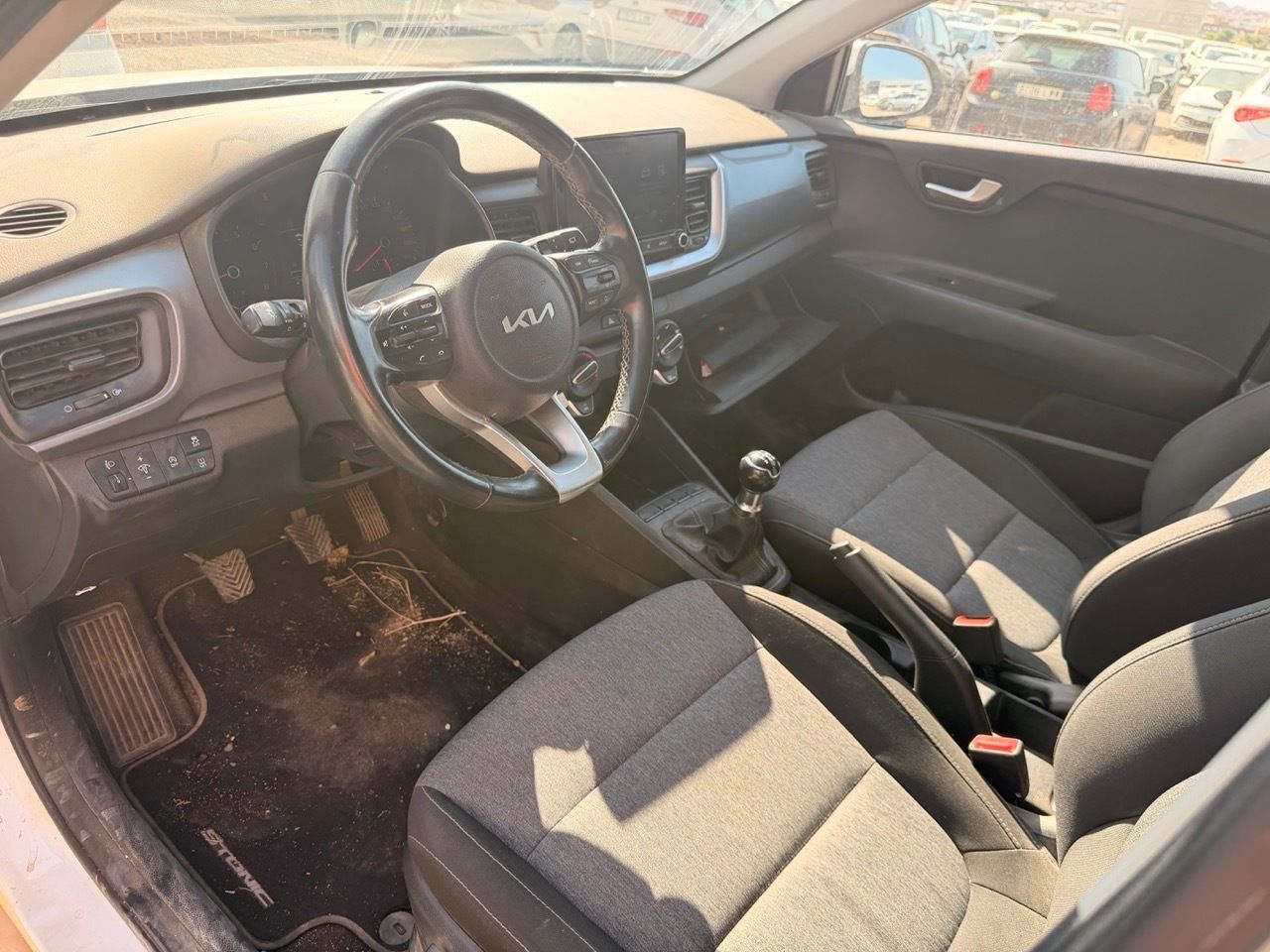 Kia Stonic 1.2 Dpi 62kw (84cv) Concept - Foto 2