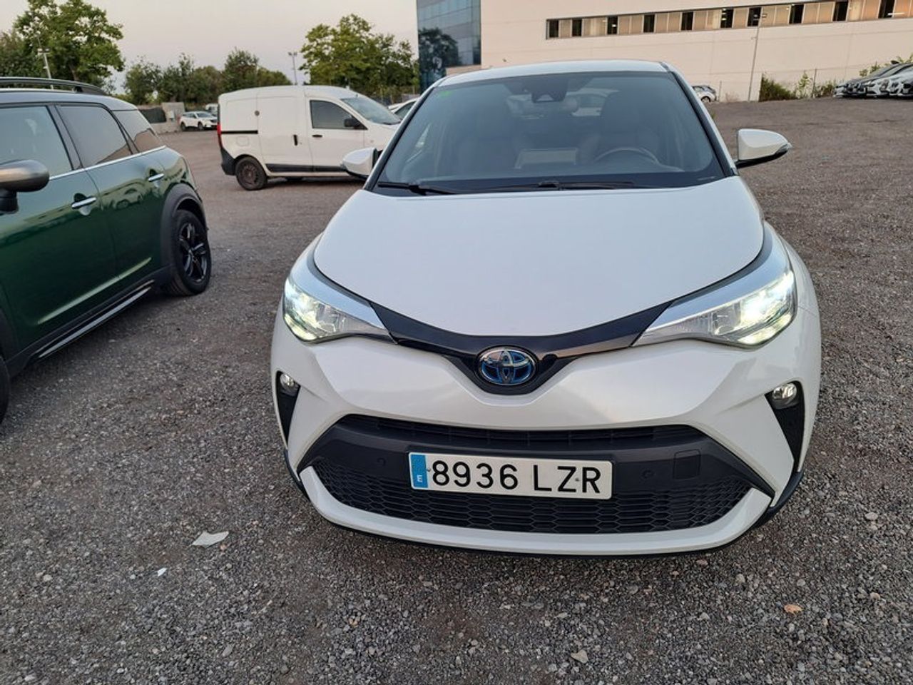 Toyota C-hr 1.8 125h Advance - Foto 2