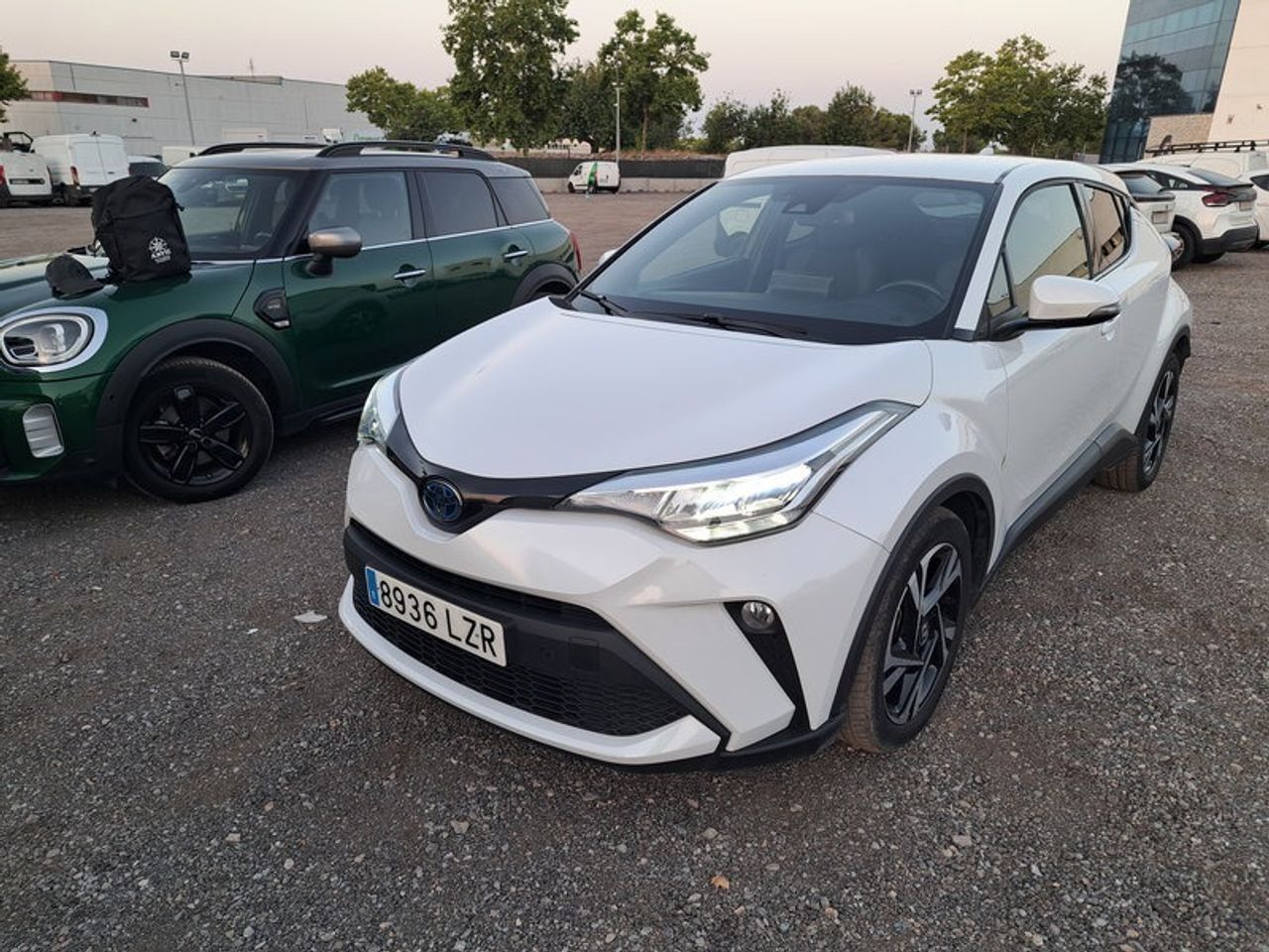 Toyota C-hr 1.8 125h Advance - Foto 2