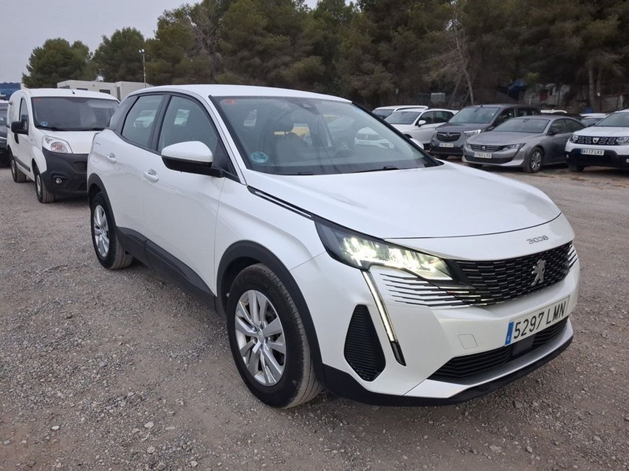 Peugeot 3008 1.5 Bluehdi 96kw (130cv) S&s Active Pack - Foto 2