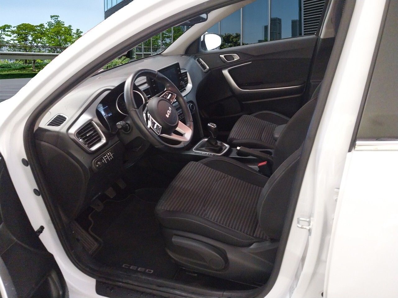 Kia Ceed 1.0 T-gdi 74kw (100cv) Drive - Foto 2
