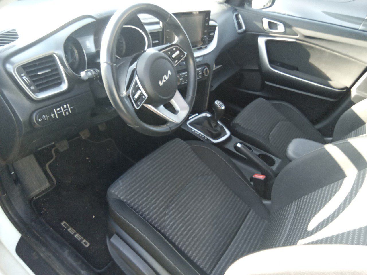 Kia Ceed 1.0 T-gdi 74kw (100cv) Drive - Foto 2