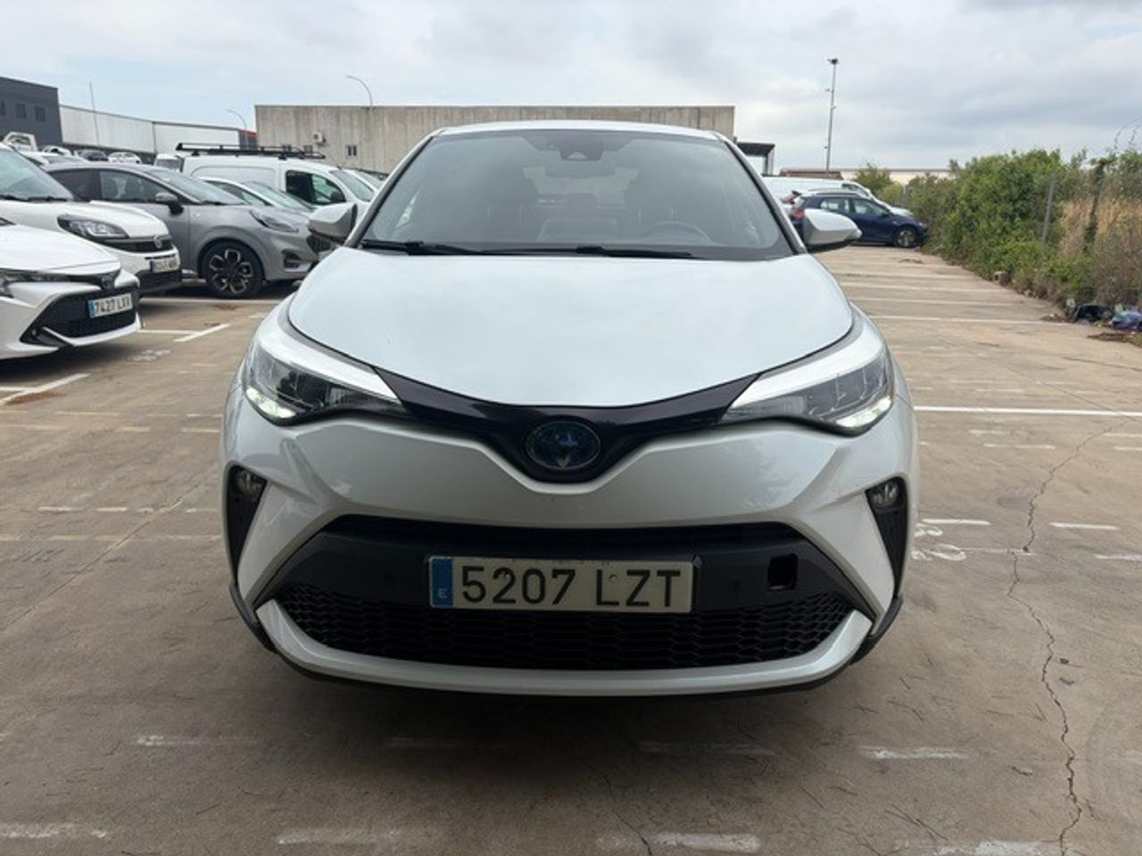 Toyota C-hr 1.8 125h Advance - Foto 2