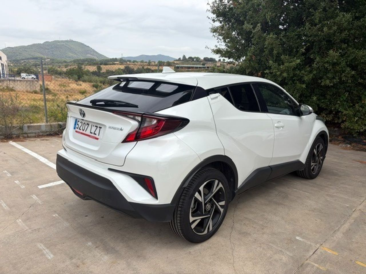 Toyota C-hr 1.8 125h Advance - Foto 2