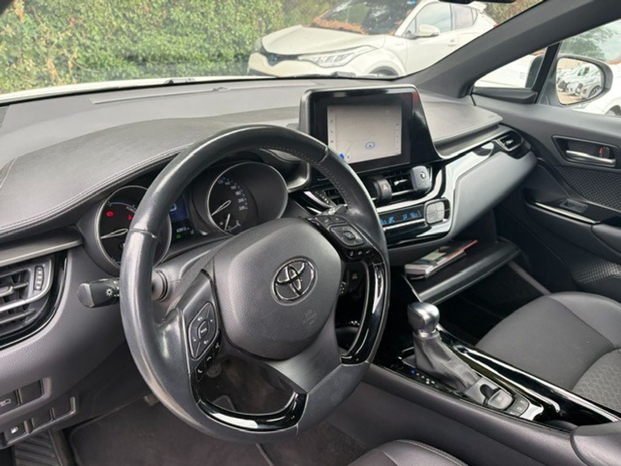 Toyota C-hr 1.8 125h Advance - Foto 2