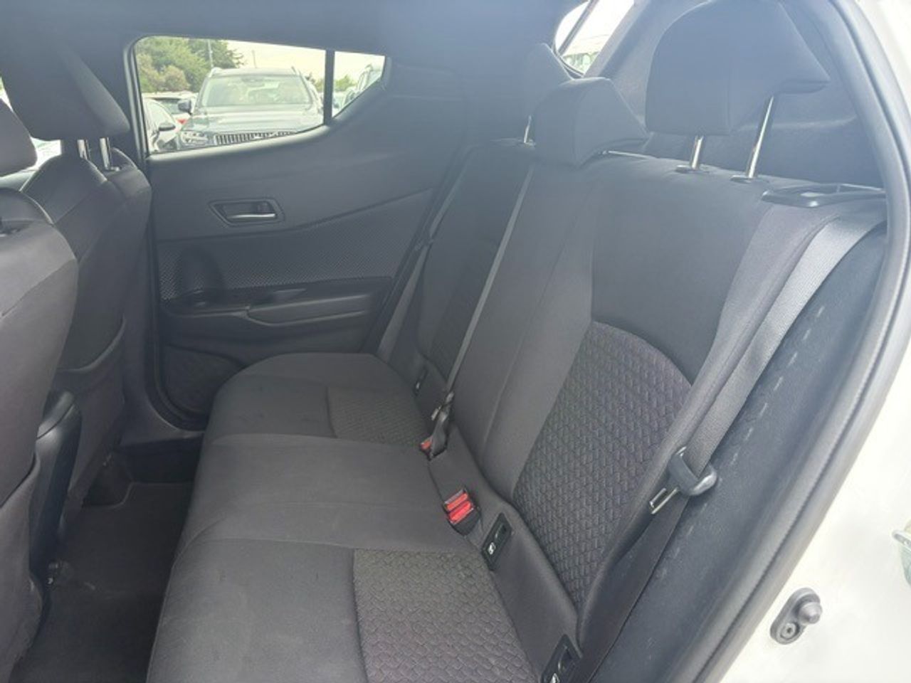 Toyota C-hr 1.8 125h Advance - Foto 2