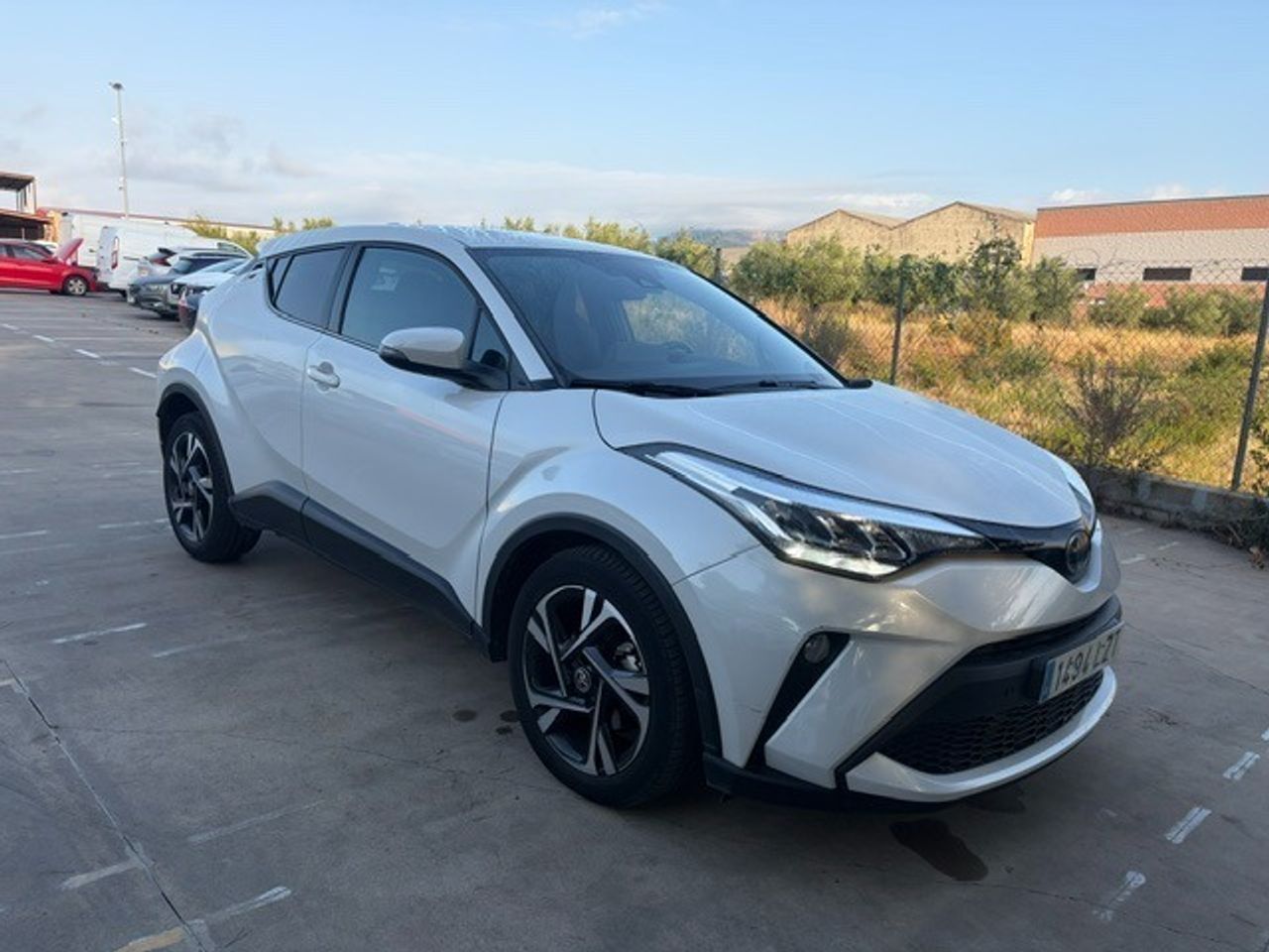 Toyota C-hr 1.8 125h Advance - Foto 2