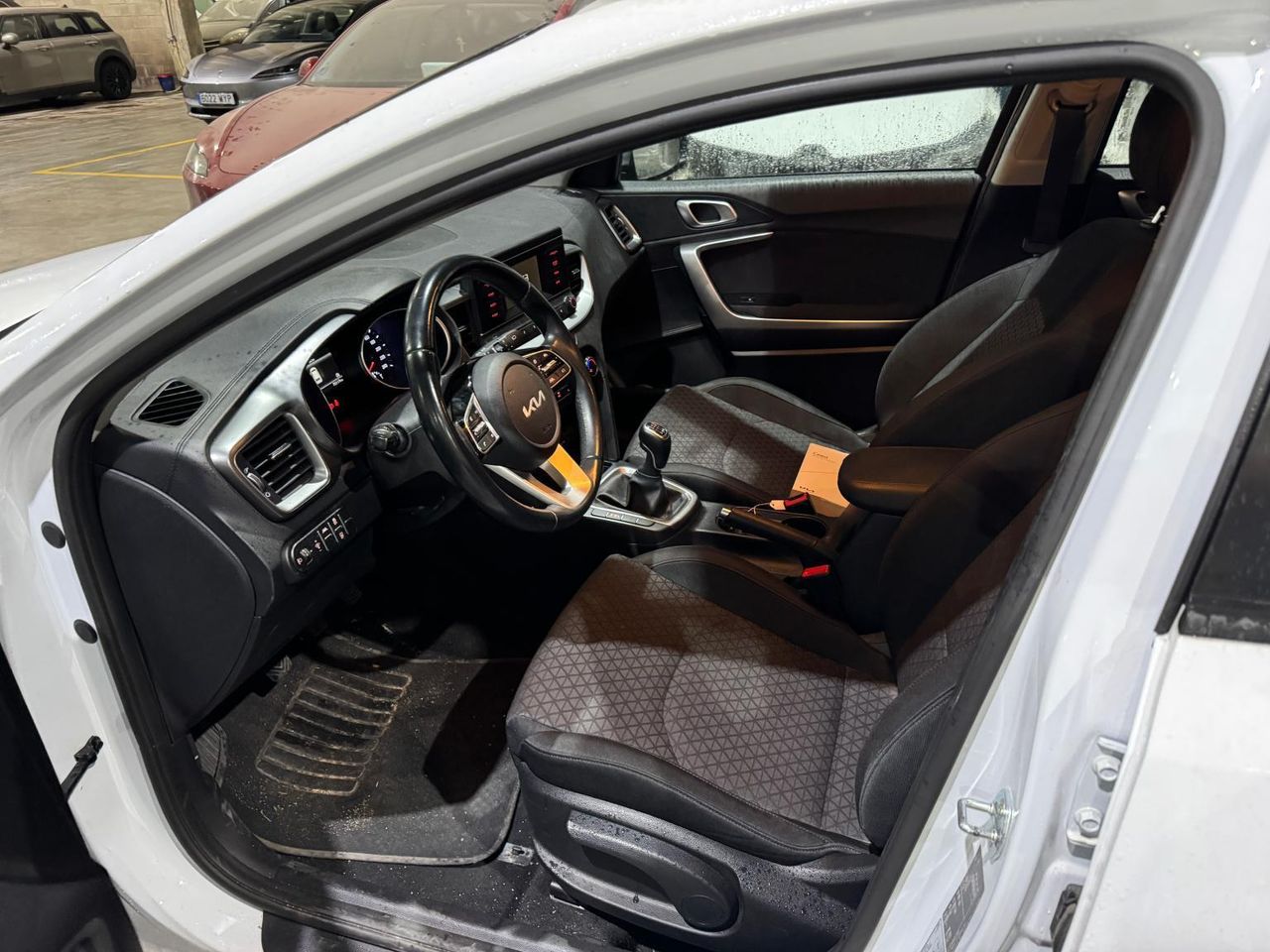 Kia Ceed 1.0 T-gdi 74kw (100cv) Concept - Foto 2