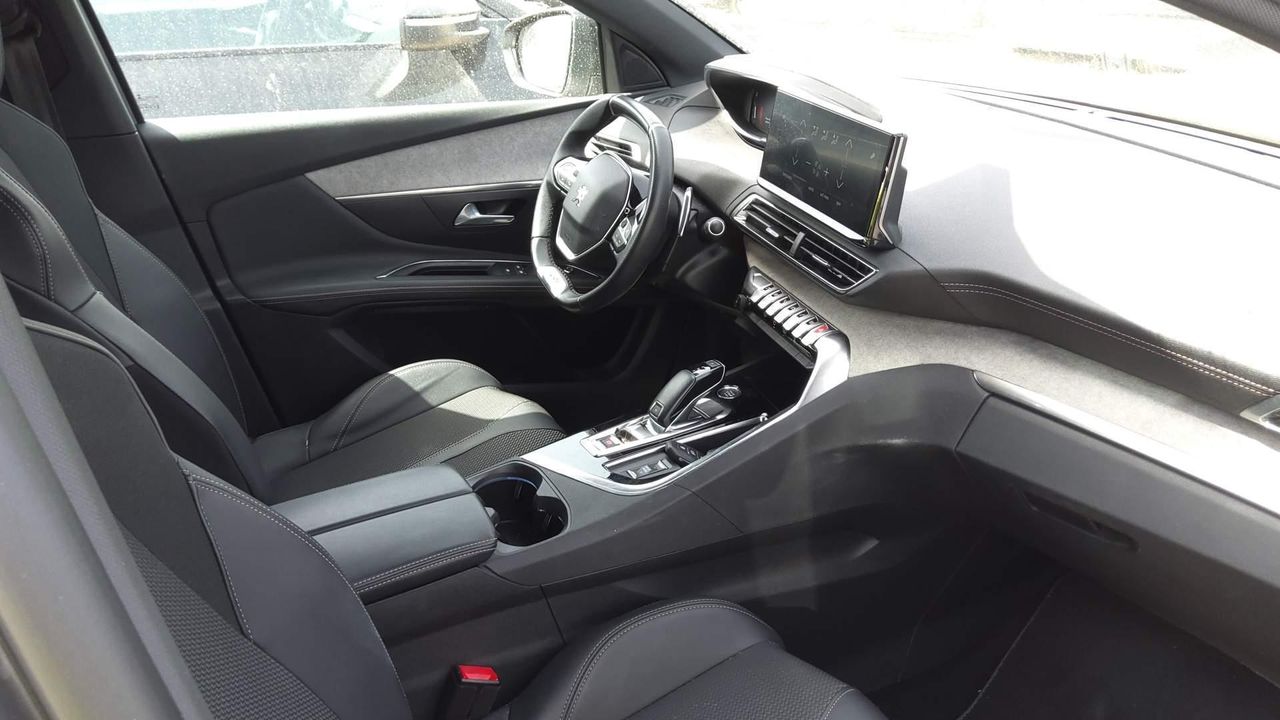 Peugeot 3008 1.5 Bluehdi 96kw S&s Gt Eat8 - Foto 2