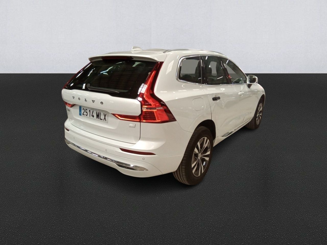 Volvo Xc60 2.0 T6 Awd Recharge Core Auto - Foto 2