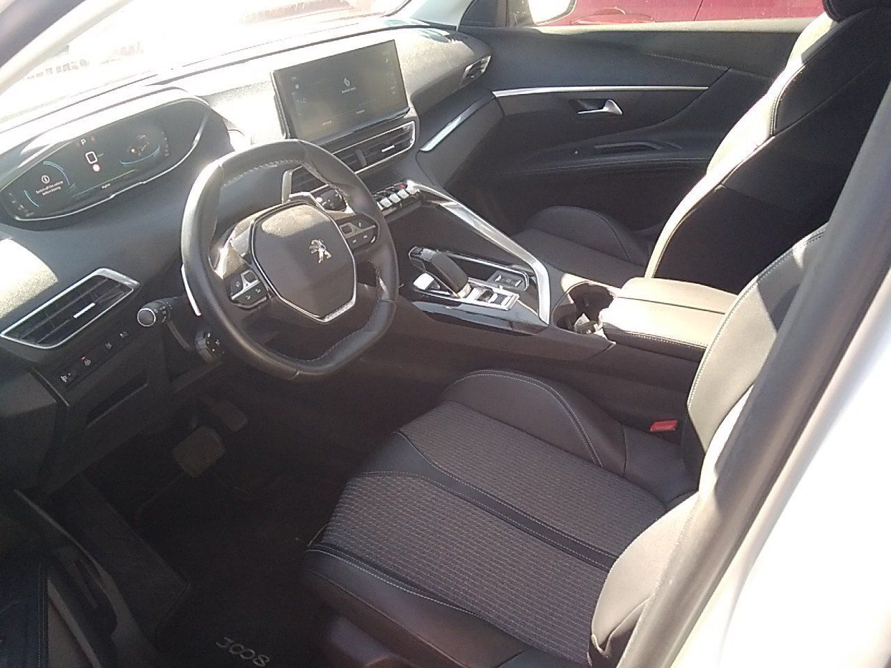 Peugeot 3008 225 E-eat8 Allure - Foto 2