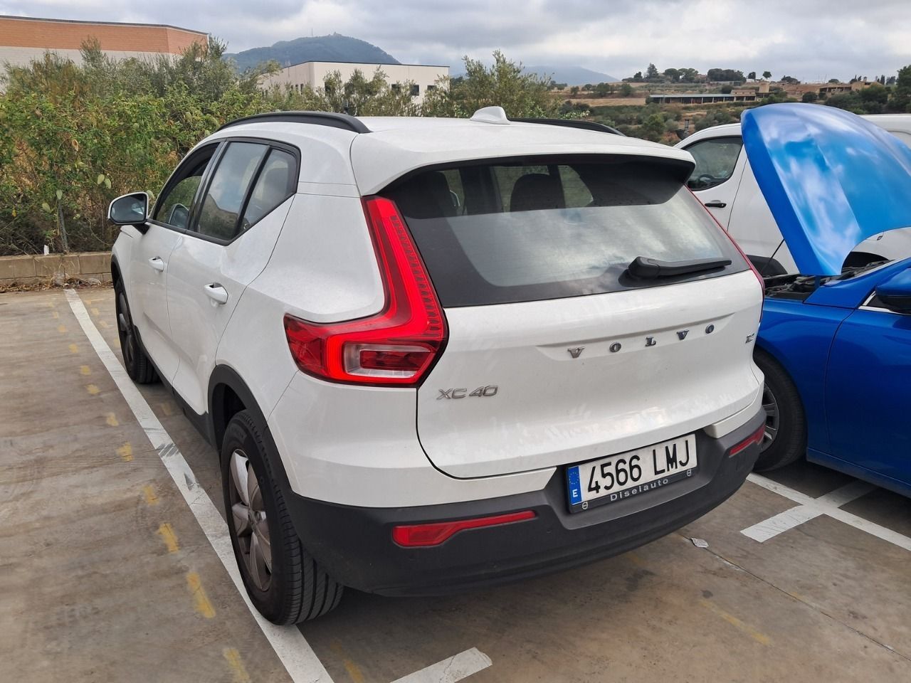 Volvo Xc40 1.5 T2 Momentum Core Auto - Foto 2