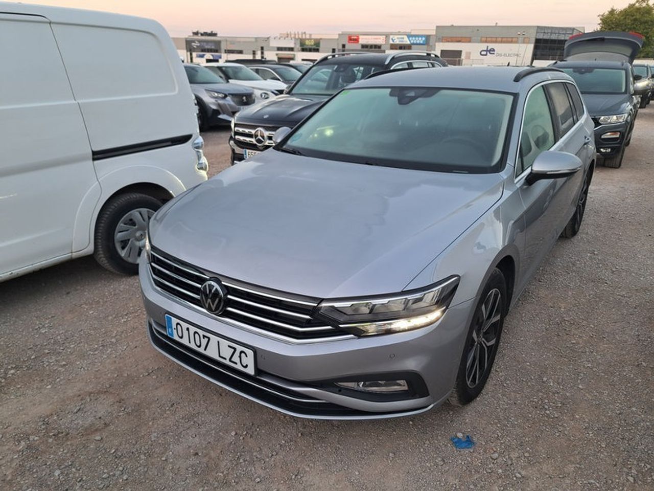 Volkswagen Passat Variant Executive 2.0 Tdi 90kw (122cv) D - Foto 2