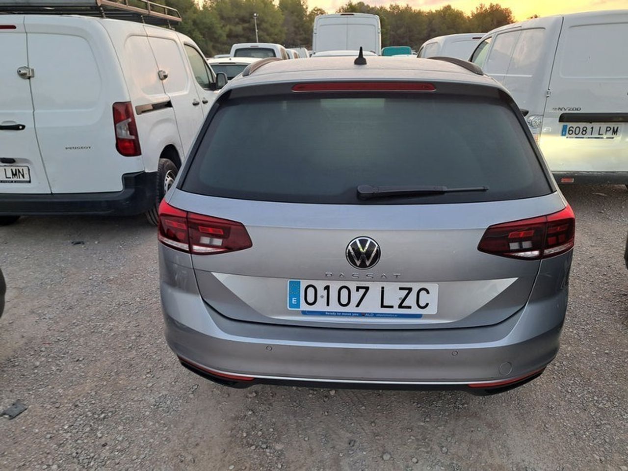 Volkswagen Passat Variant Executive 2.0 Tdi 90kw (122cv) D - Foto 2