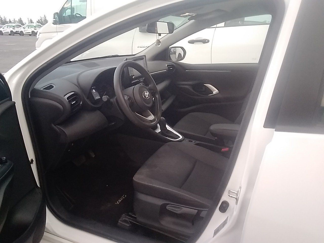 Toyota Yaris 1.5 120h Business Plus - Foto 2