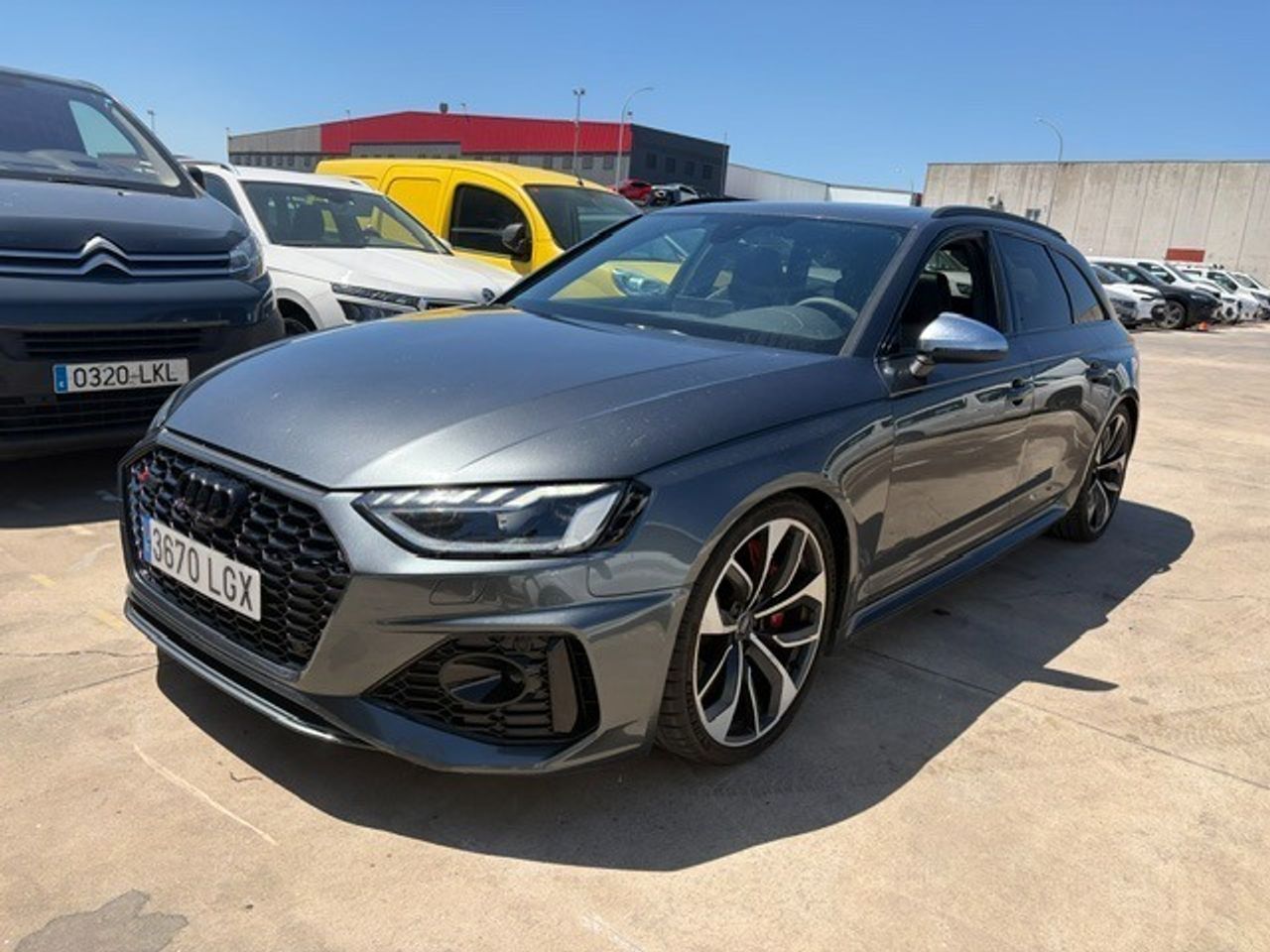 Audi A4 Rs4 Avant Tfsi 331kw Quattro Tiptronic - Foto 2