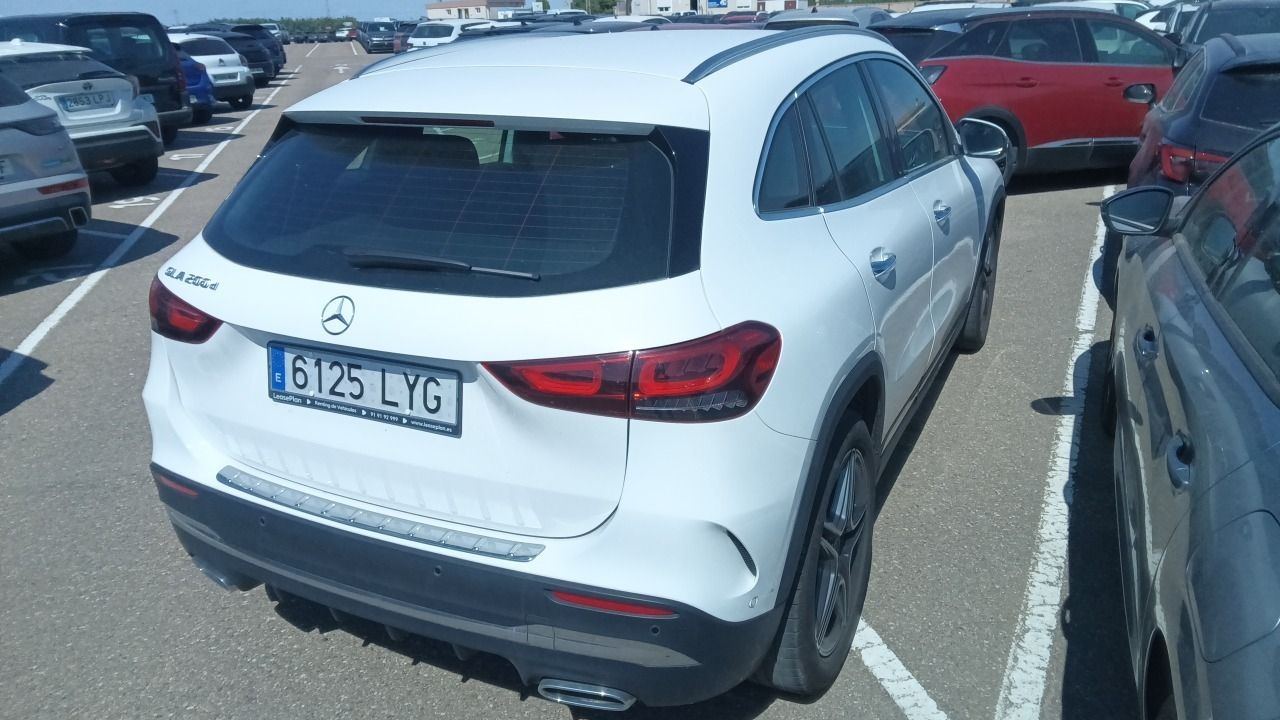Mercedes Gla 200 D - Foto 2