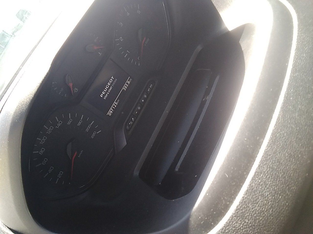 Peugeot Rifter Access Standard Bluehdi 73kw - Foto 2