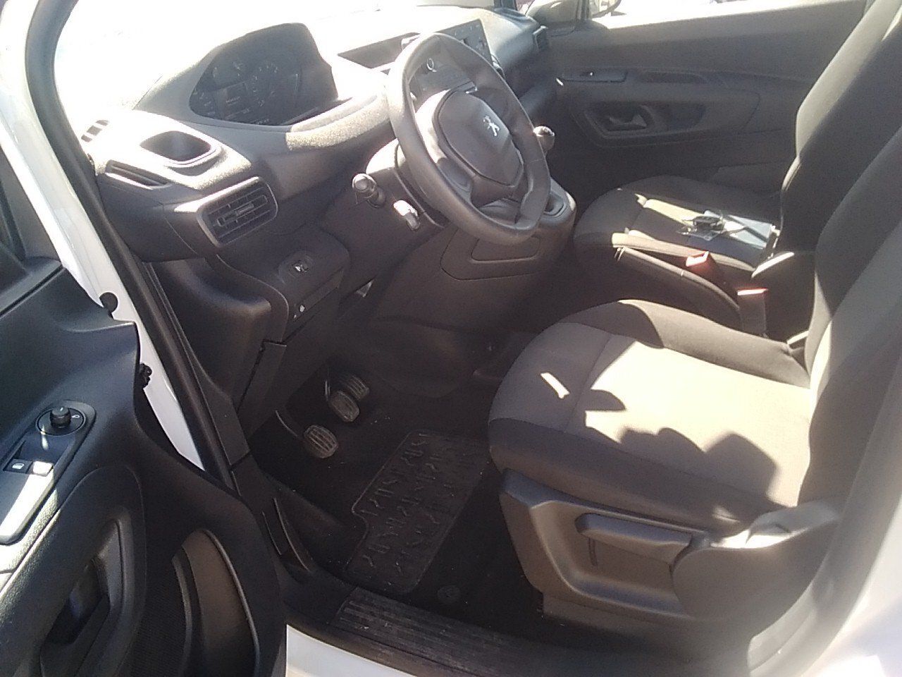 Peugeot Rifter Access Standard Bluehdi 73kw - Foto 2
