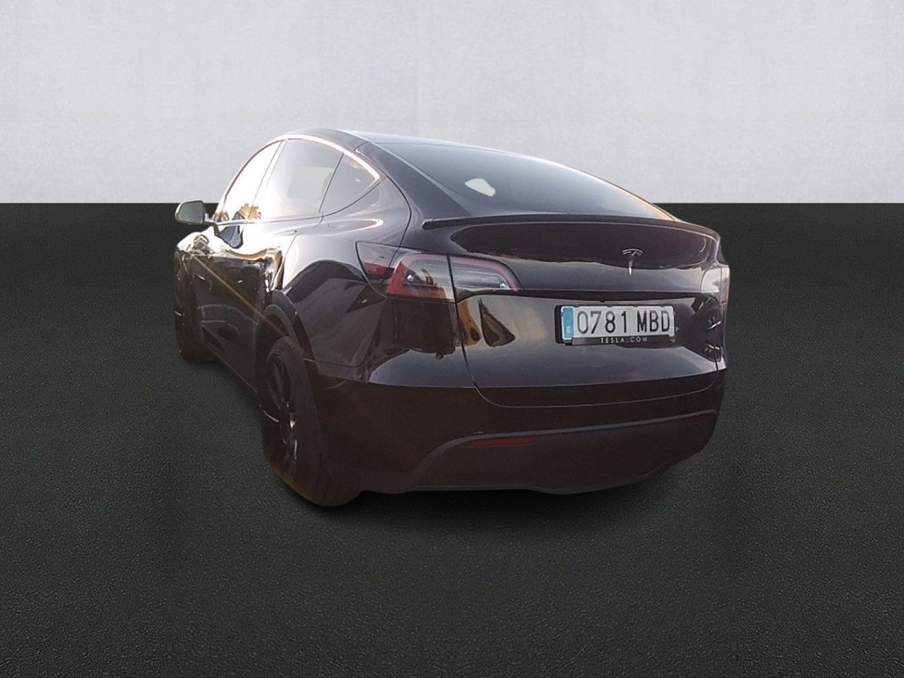 Tesla Model Y Gran Autonomía 4wd - Foto 2